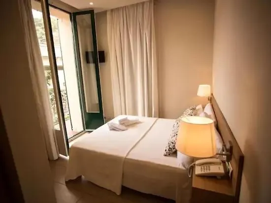 Hotel Kalima 칼데스 데스트락